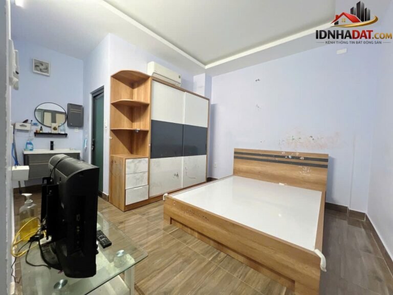 [Đánh Giá Bất Động Sản Sổ Đỏ] Nhà 2 Mặt Tiền Kinh Doanh Tại Chợ 339, Quận 9 – Pháp Lý Sổ Đỏ Rõ Ràng