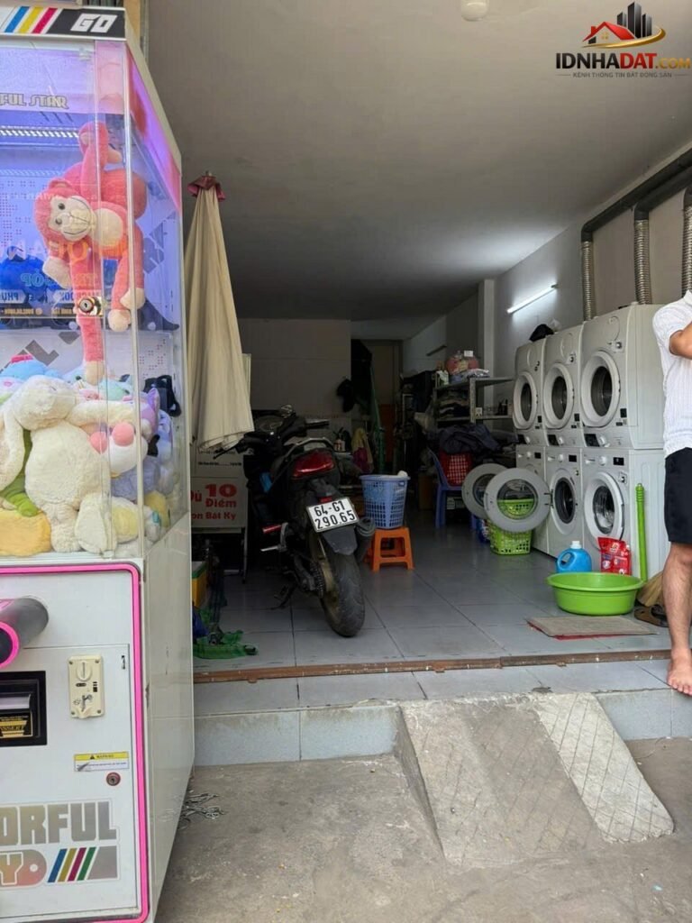 [Đánh Giá Bất Động Sản Sổ Đỏ] Nhà Mặt Tiền Kinh Doanh Tại Đường 156, Bình Hưng Hòa, TP Hồ Chí Minh