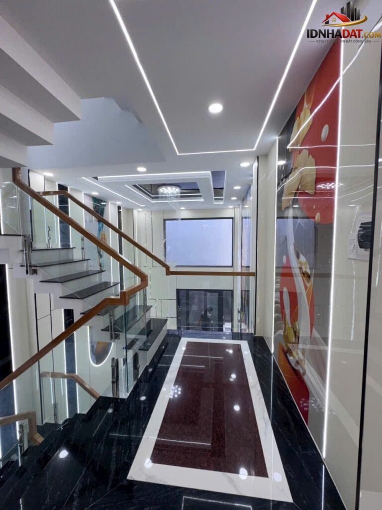 [Đánh Giá Bất Động Sản Sổ Đỏ] Nhà Mặt Phố 70m2 Tại Tân Phú, TP.HCM – Pháp Lý Rõ Ràng, Tiềm Năng Tăng Giá Cao