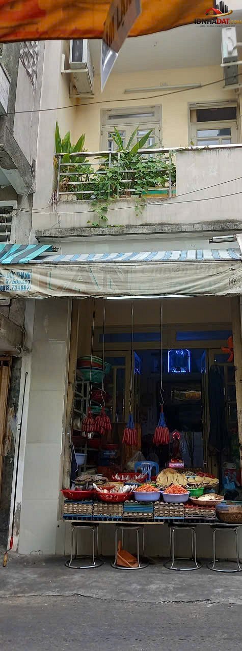 [Đánh Giá Bất Động Sản Sổ Đỏ] Nhà phố thổ cư 30m2 ngay chợ Xóm Chiếu, Quận 4, HCM – Pháp lý sổ đỏ rõ ràng