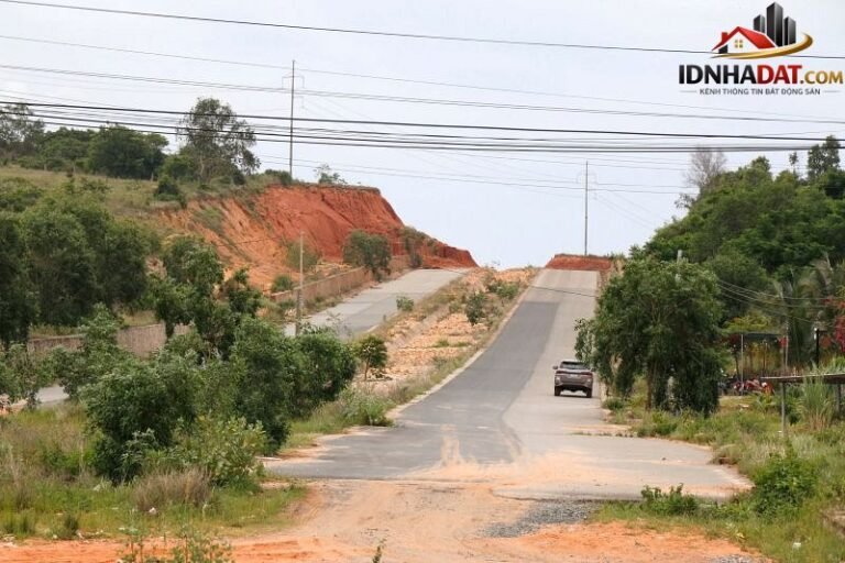 [Đánh Giá Bất Động Sản Sổ Đỏ] Đất thổ cư có sổ đỏ tại Lâm Đồng: Vị trí đắc địa, pháp lý rõ ràng