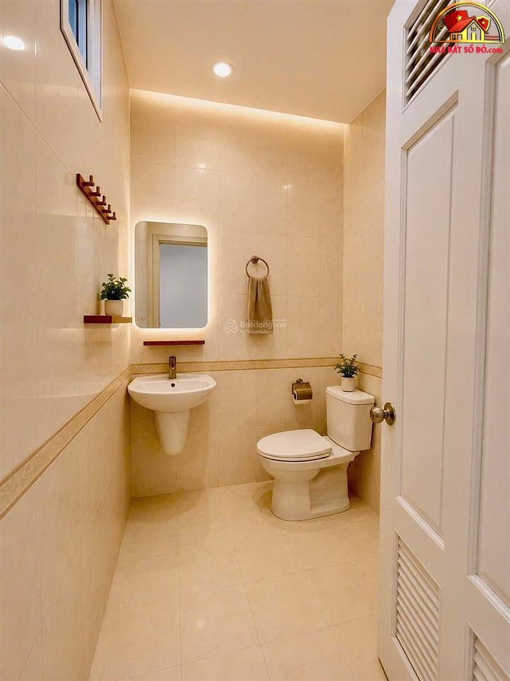 Cho thuê nhà đất đường Cộng Hòa – Phường cũ 12 Quận Tân Bình – Phường mới 12 – Thành phố Hồ Chí Minh diện tích 60 m2 giá 9 triệu
