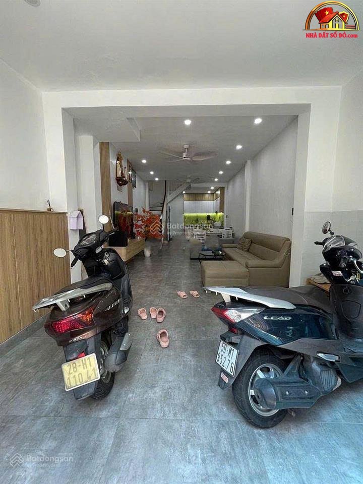 Bán nhà đất đường Lạc Long Quân – Phường cũ Hòa Bình Quận 11 – Phường mới Hòa Bình – Thành phố Hồ Chí Minh diện tích 48 m2 giá 7200000000