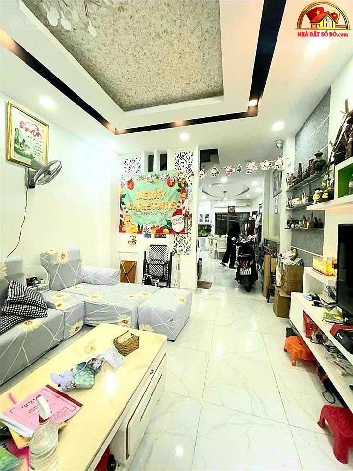 Bán nhà đất Đường Trần Minh Quyền – Phường cũ 10 Quận 10 – Phường mới 10 – Thành phố Hồ Chí Minh diện tích 63 m2 giá 8000000000