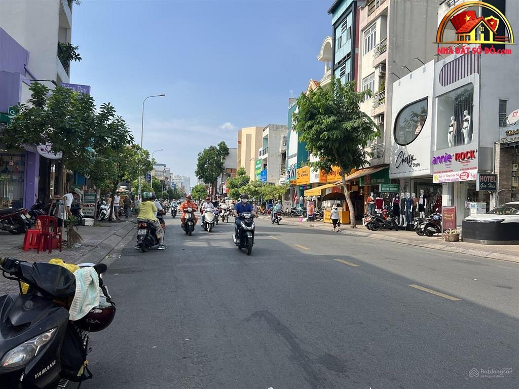 Bán nhà đất Đường Tân Sơn Nhì – Phường cũ Không xác định – Phường mới Không xác định – Thành phố Hồ Chí Minh – 72 m2 – 17.4 tỷ