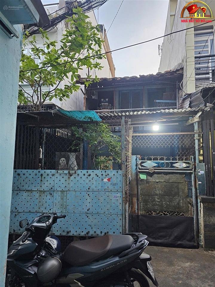 Bán nhà đất Đường Phan Đình Phùng – Phường cũ Không xác định – Quận Phú Nhuận – Phường mới Không xác định – Thành phố Hồ Chí Minh 100 m2 7.8 tỷ