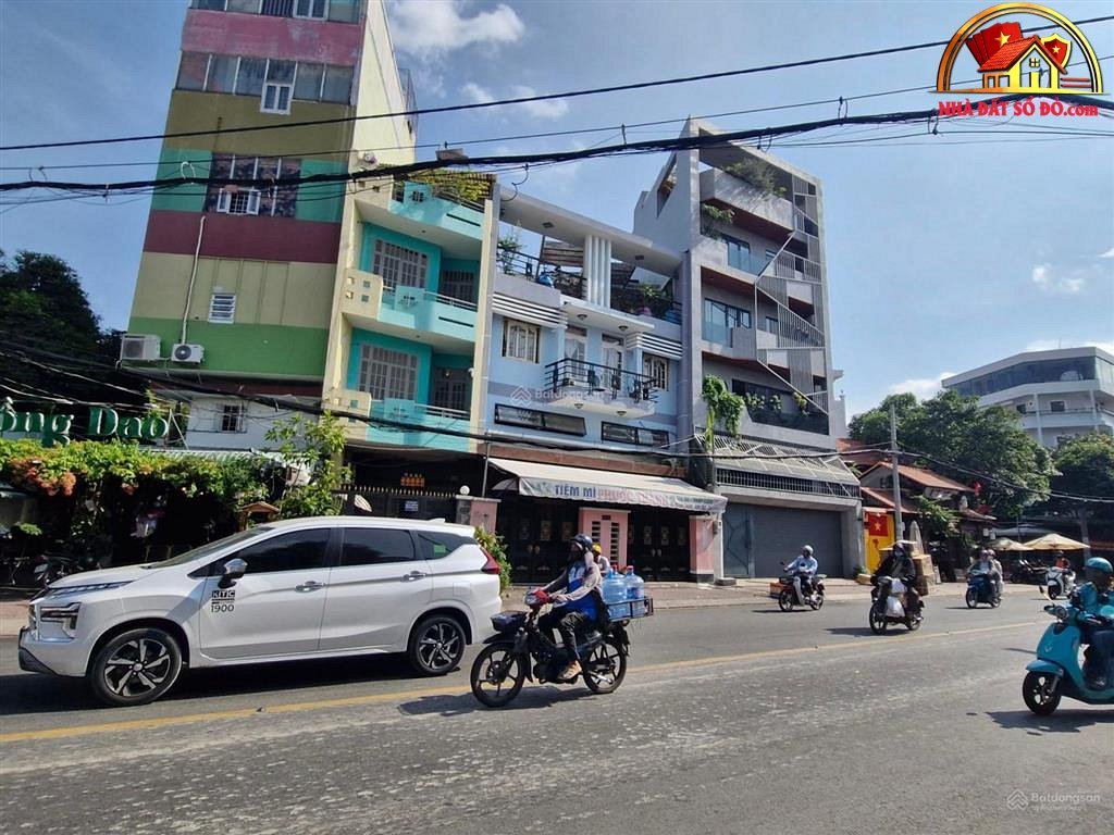 Nhà Mặt Tiền Đường Chợ Lớn – Phường cũ Không… – Bán nhà mặt phố Quận 6 – TP Hồ Chí Minh giá 20 – 40 tỷ