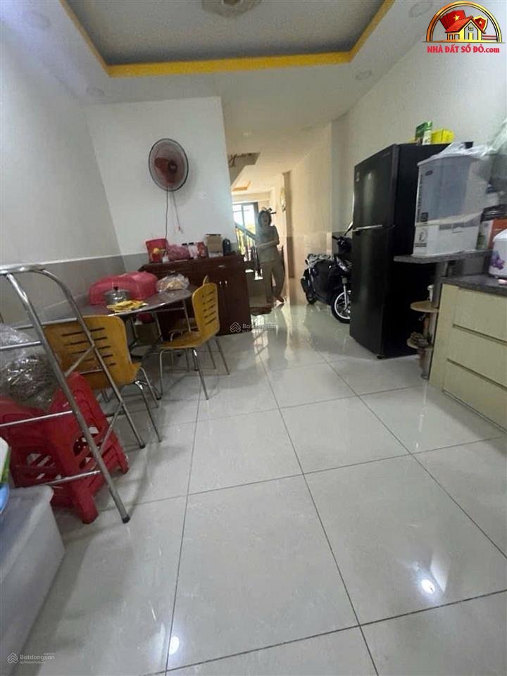 Bán nhà đất Đường Nguyễn Văn Luông – Phường cũ Không xác định – Quận 6 – Phường mới Không xác định – Thành phố Hồ Chí Minh Diện tích 46 m2 – Giá 6.39 tỷ