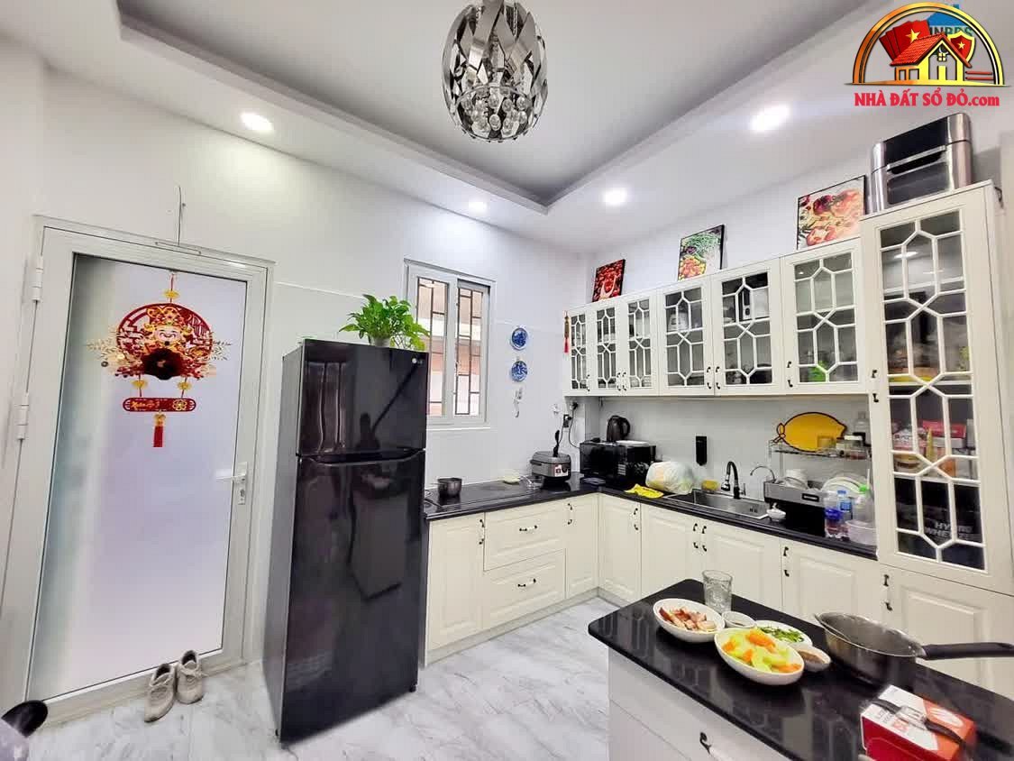 Bán nhà đất Đường Trịnh Đình Trọng – Phường cũ Hòa Thạnh Quận Tân Phú – Phường mới Hòa Thạnh – Thành phố Hồ Chí Minh 44m2 8.8 tỷ