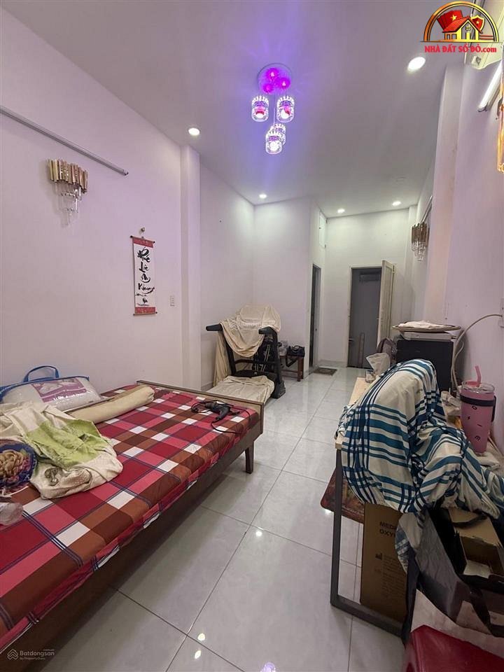 Bán nhà đất Đường lớn – Phường cũ Không xác định – Phường mới Không xác định – Thành phố Hồ Chí Minh Diện tích 60m2 Giá 7.9 tỷ