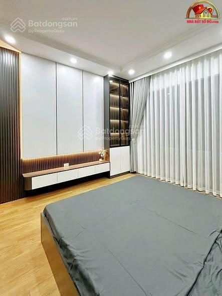 Bán nhà đất Đường Lê Văn Sỹ – Phường cũ 1 Quận Phú Nhuận – Phường mới 1 – Thành phố Hồ Chí Minh Diện tích 56 m2 – Giá 8.25 tỷ