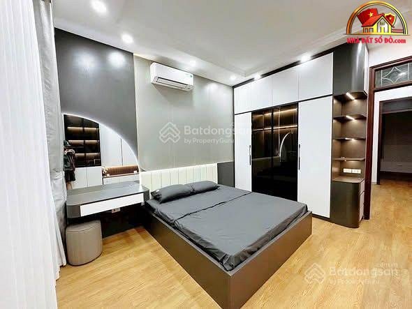 Bán nhà đất Đường Lê Văn Sỹ – Phường cũ 1 Quận Phú Nhuận – Phường mới 1 – Thành phố Hồ Chí Minh Diện tích 56 m2 – Giá 8.25 tỷ