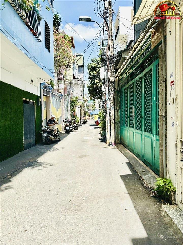 Nhà bán Đường Thành Thái – Phường cũ 14 Quận 10 – Phường mới 14 – Thành phố Hồ Chí Minh 32 m2 5.8 tỷ