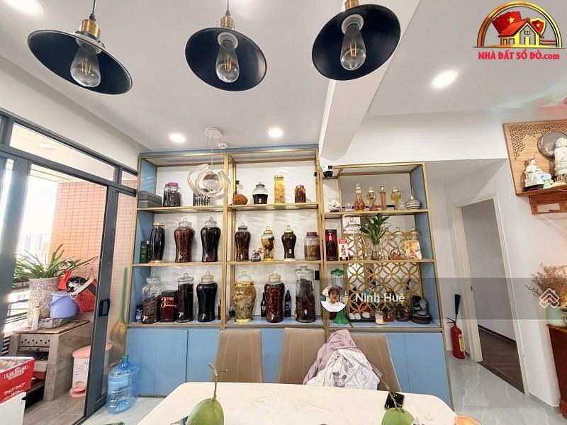 Cao ốc Thuận Việt – Phường cũ 15 Quận 11 – Phường mới 15 – Thành phố Hồ Chí Minh 98 m2 6.5 tỷ