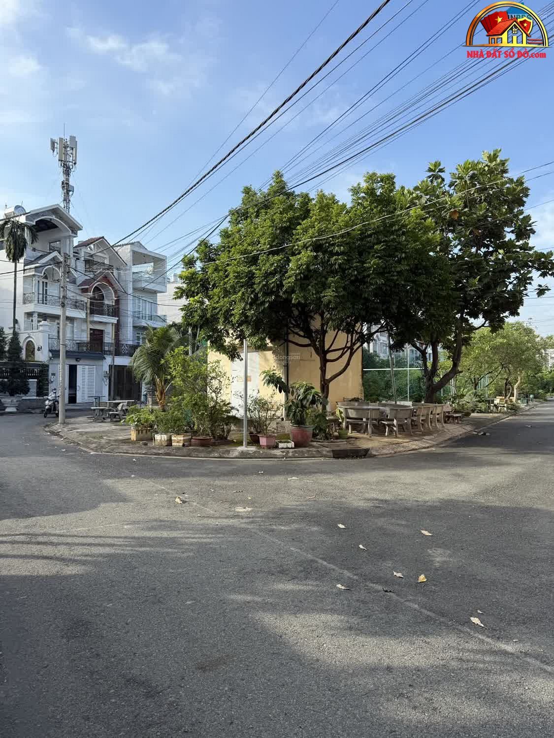 Bán đất Đường DD9 – Phường cũ Tân Hưng Thuận Quận 12 – Phường mới Tân Hưng Thuận – Thành phố Hồ Chí Minh Diện Tích 90 m² Giá 7998000000 VNĐ