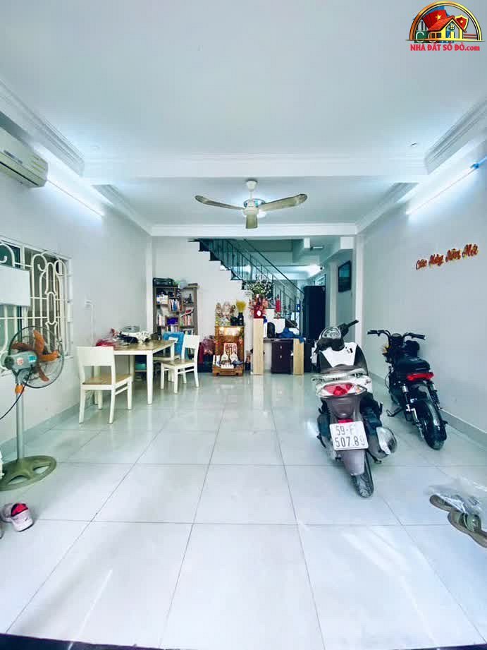 Bán nhà đất Đường Thành Thái – Phường cũ 14 Quận 10 – Phường mới 14 – Thành phố Hồ Chí Minh diện tích 40 m² giá 8.55 tỷ