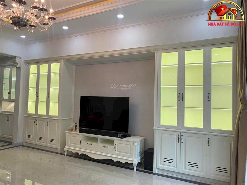 Nhà Mặt Tiền Đường Giải Phóng – Phường cũ 4 Quận Tân Bình – Phường mới 4 – Thành phố Hồ Chí Minh 95 m2 19.8 tỷ