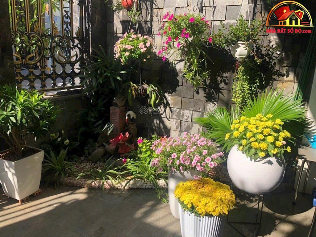 Nhà Mặt Tiền Đường Giải Phóng – Phường cũ 4 Quận Tân Bình – Phường mới 4 – Thành phố Hồ Chí Minh 95 m2 19.8 tỷ