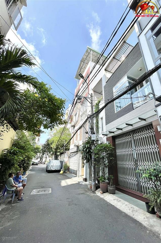 Bán nhà đất Đường Phan Đăng Lưu – Phường cũ Không xác định – Quận Phú Nhuận – Phường mới Không xác định – Thành phố Hồ Chí Minh 52 m2 13.9 tỷ