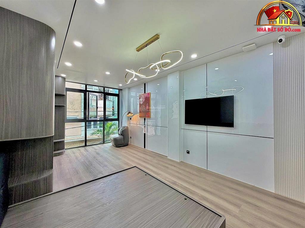 Bán nhà đất Đường Phan Đăng Lưu – Phường cũ Không xác định – Quận Phú Nhuận – Phường mới Không xác định – Thành phố Hồ Chí Minh 52 m2 13.9 tỷ