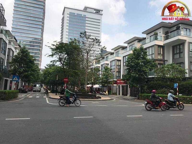 Bán nhà đất Đường số 8 – Phường cũ Không xác định – Quận 10 – Phường mới Không xác định – Thành phố Hồ Chí Minh – Diện tích 66 m2 – Giá 31 tỷ