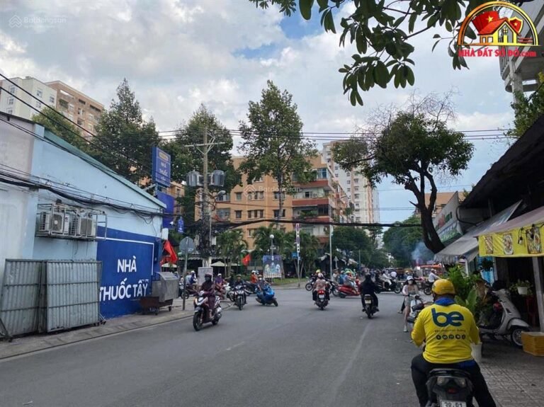 Tân Bình gấp bán nhà 2 tầng đường Bàu Cát – Phường 11 – Quận Tân Bình – Thành phố Hồ Chí Minh diện tích 21 m2 giá 2.3 tỷ