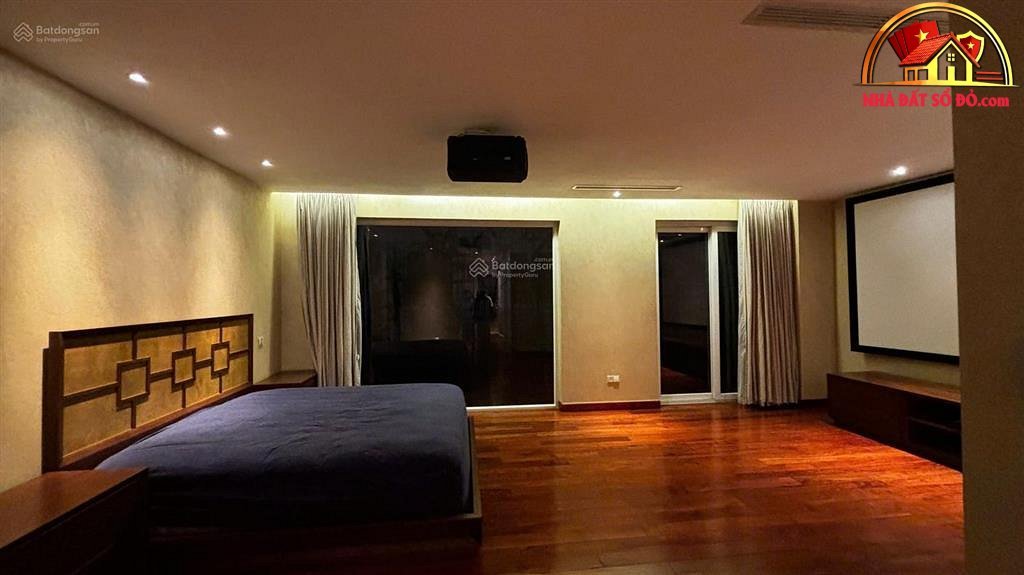 Bán nhà đất Đường D1 – Phường cũ 22 Quận Bình Thạnh – Phường mới 22 – Thành phố Hồ Chí Minh diện tích 169 m2 giá 100 tỷ