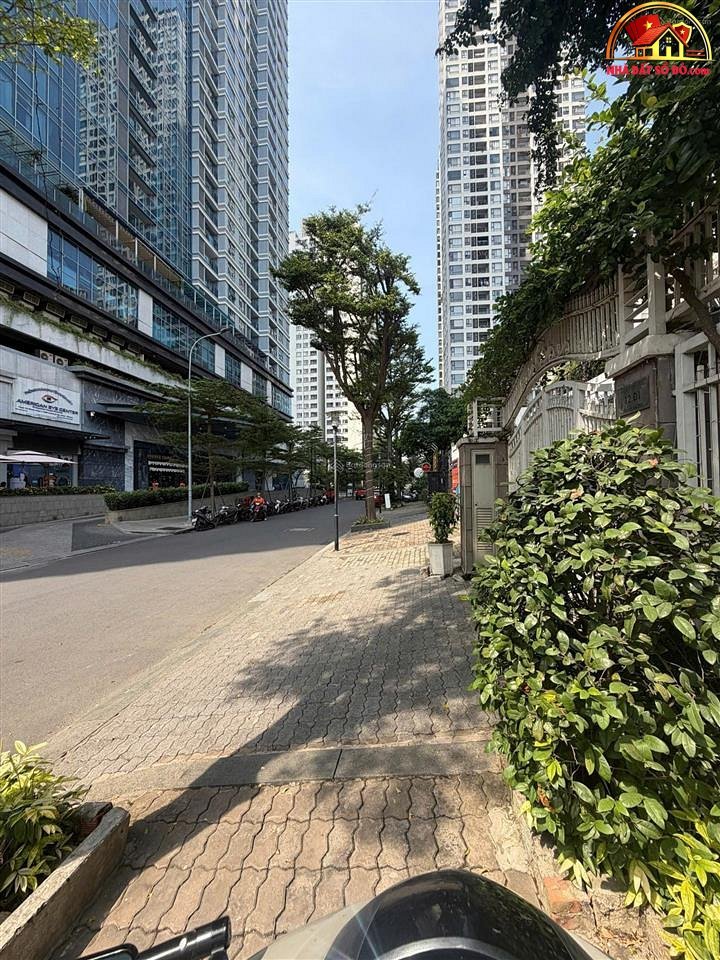 Bán nhà đất Đường D1 – Phường cũ 22 Quận Bình Thạnh – Phường mới 22 – Thành phố Hồ Chí Minh diện tích 169 m2 giá 100 tỷ