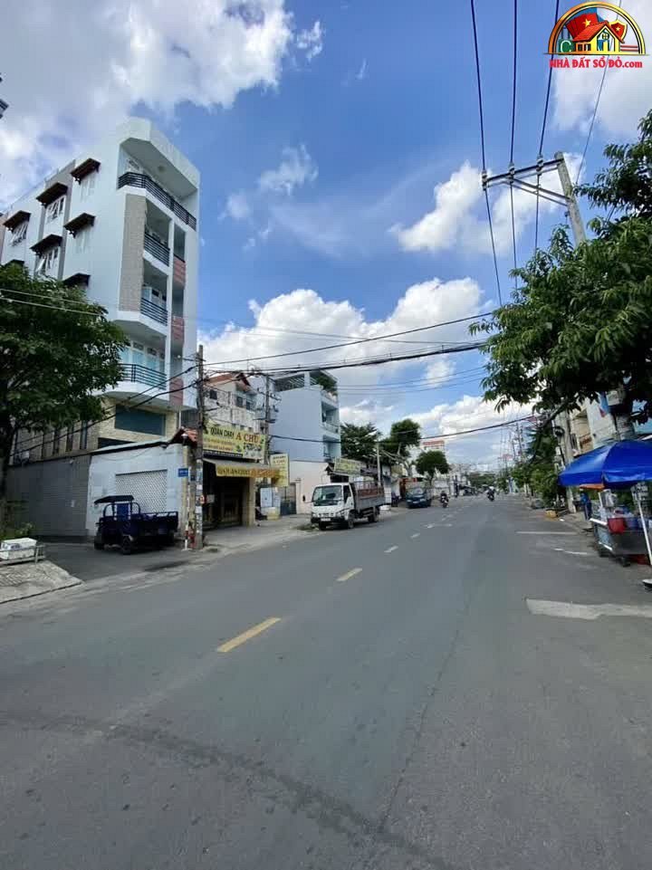 Bán nhà đất Đường Lý Thánh Tông – Phường cũ Phú Thạnh Quận Tân Phú – Phường mới Phú Thạnh – Thành phố Hồ Chí Minh Diện Tích 85 m² Giá 11.7 tỷ