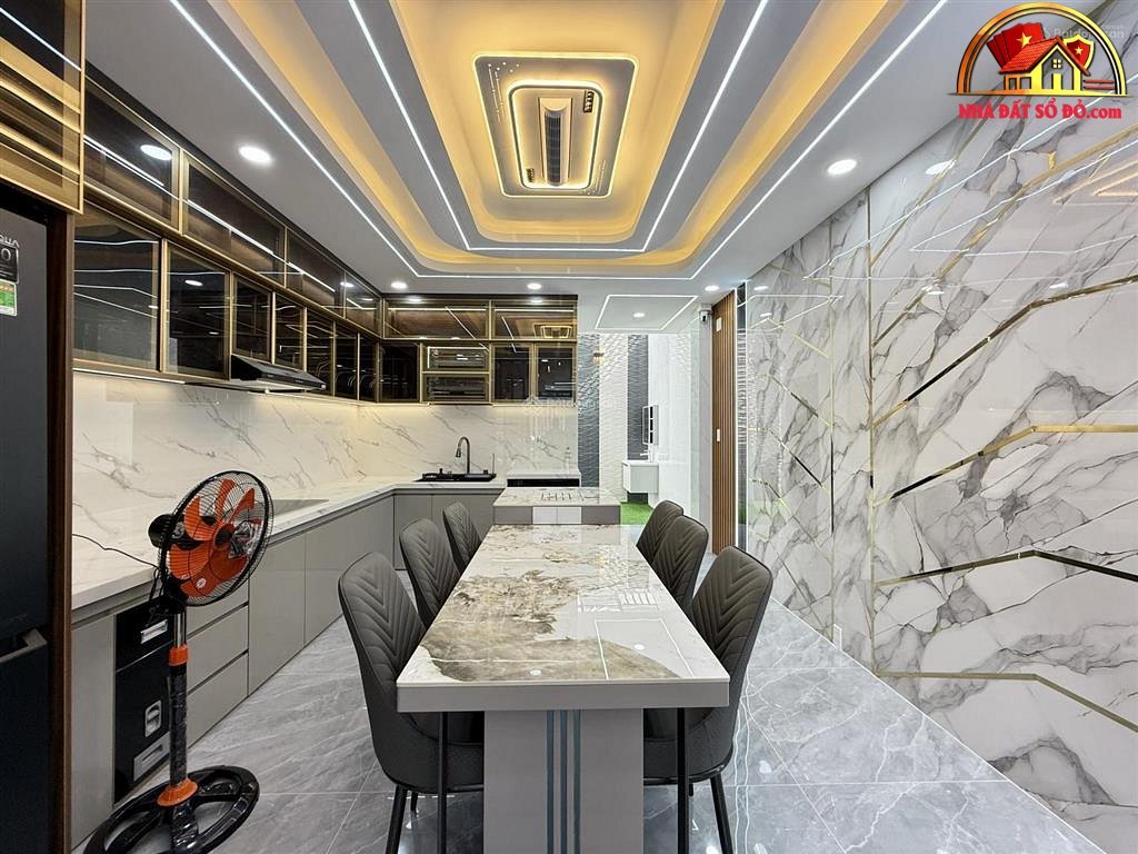 Bán nhà đất Đường Trung Chánh – Phường cũ Không xác định – Quận Không xác định – Thành phố Hồ Chí Minh diện tích 72 m2 giá 8.6 tỷ