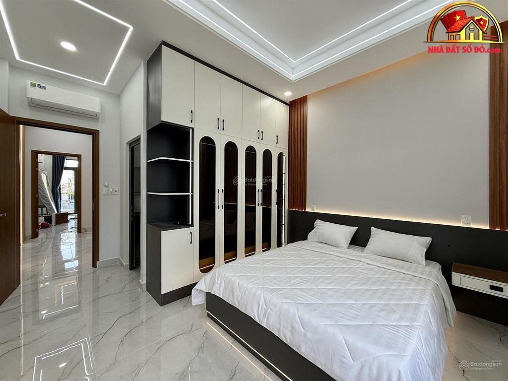 Bán nhà đất Đường Trung Chánh – Phường cũ Không xác định – Quận Không xác định – Thành phố Hồ Chí Minh diện tích 72 m2 giá 8.6 tỷ