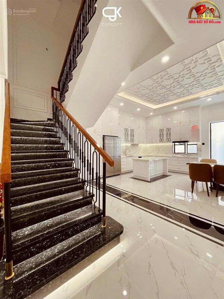 Nguyên căn Cityland Park Hills Đường Phan Văn Trị – Phường cũ 10 Quận Gò Vấp – Phường mới 10 – Thành phố Hồ Chí Minh diện tích 122 m2 giá 30.5 tỷ