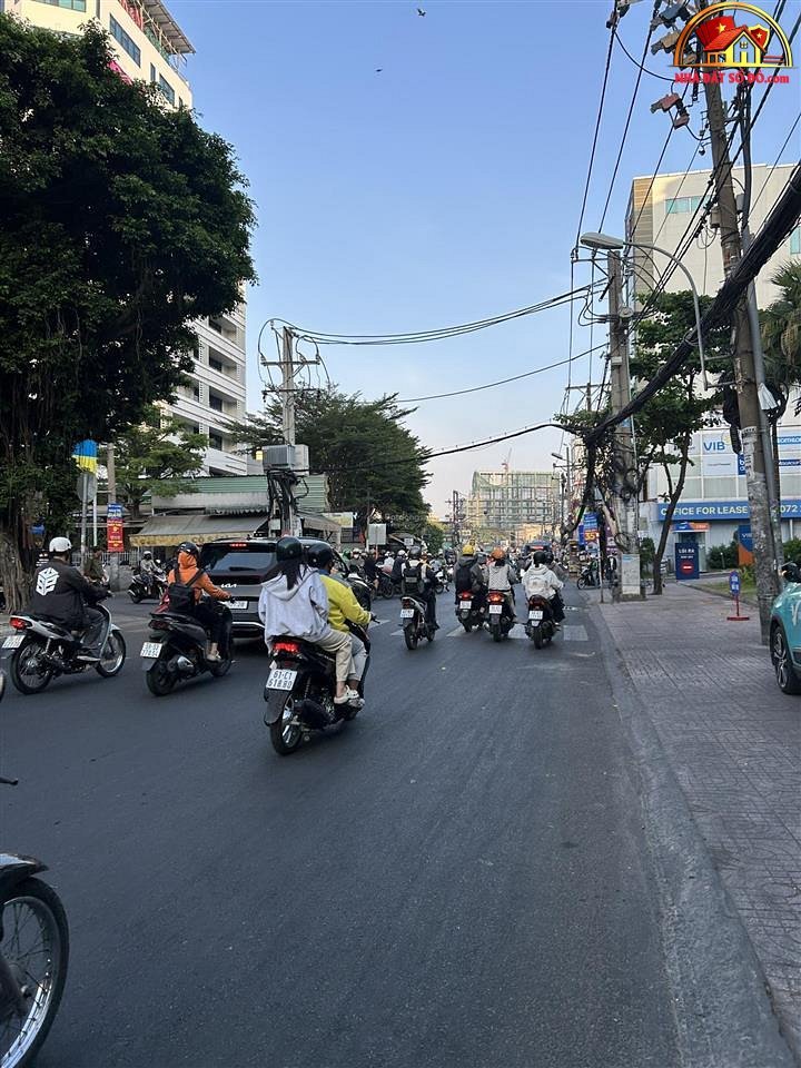 Bán nhà đất Đường Ung Văn Khiêm – Phường cũ 25 Quận Bình Thạnh – Phường mới 25 – Thành phố Hồ Chí Minh diện tích 93 m2 giá 24000000000