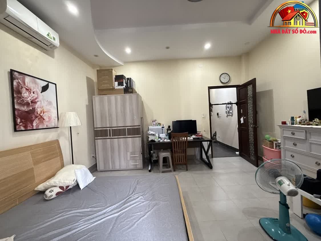 Bán nhà đất Đường Bàu Cát – Phường cũ 12 Quận Tân Bình – Phường mới 12 – Thành phố Hồ Chí Minh 57 m² 12.2 tỷ