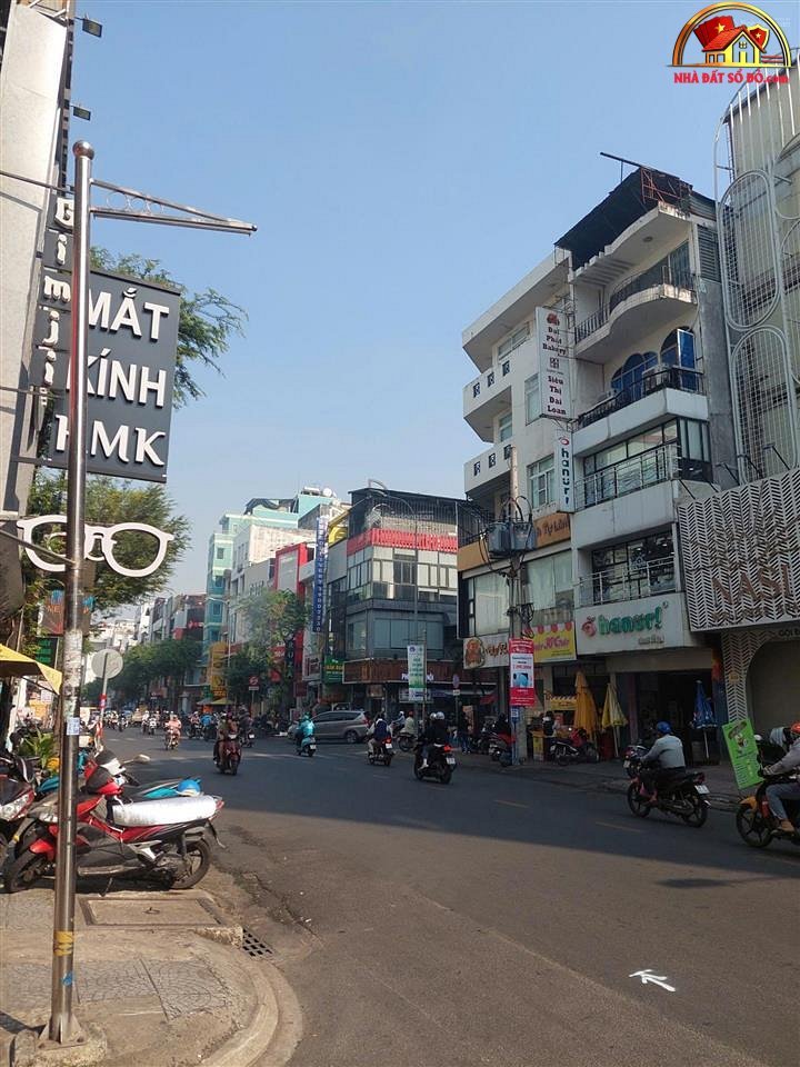 Bán nhà đất Đường Sư Vạn Hạnh – Phường cũ Hoà Hưng Quận 10 – Phường mới Hoà Hưng – Thành phố Hồ Chí Minh Diện tích 98m2 – Giá 22500000000