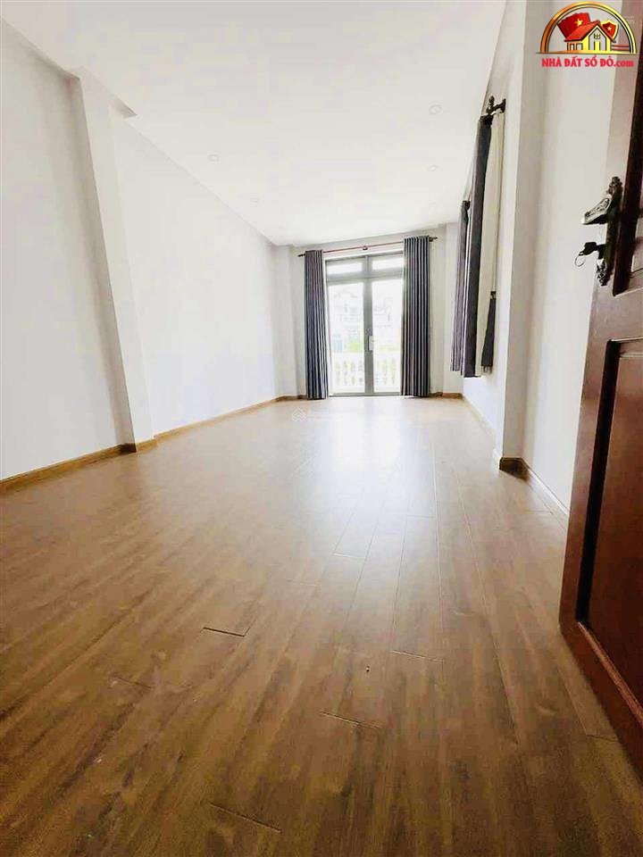 Bán nhà đất Đường Lý Chiêu Hoàng – Phường cũ Bình Phú Quận 6 – Phường mới Bình Phú – Thành phố Hồ Chí Minh diện tích 69 m2 giá 12.7 tỷ