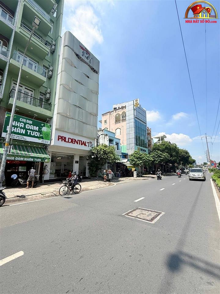 Cần bán nhà đất Đường Lạc Long Quân – Phường cũ Không xác định – Quận 11 – Phường mới Không xác định – Thành phố Hồ Chí Minh 80 m2 – 24 tỷ
