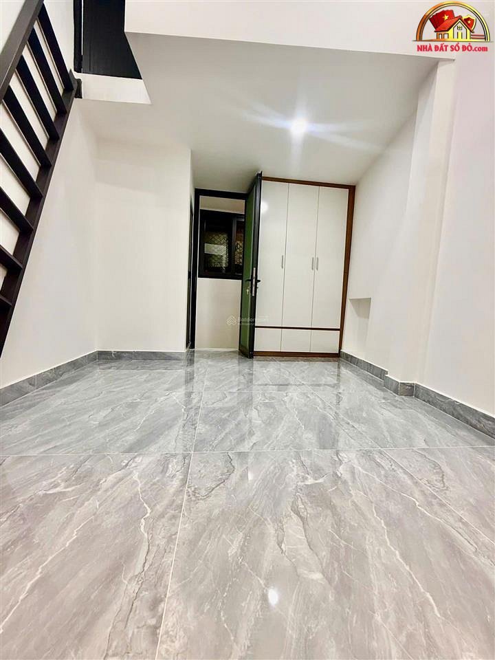 Bán nhà đất Đường Lạc Long Quân – Phường cũ 5 Quận 11 – Phường mới 5 – Thành phố Hồ Chí Minh Diện Tích 15m2 Giá 2.89 tỷ