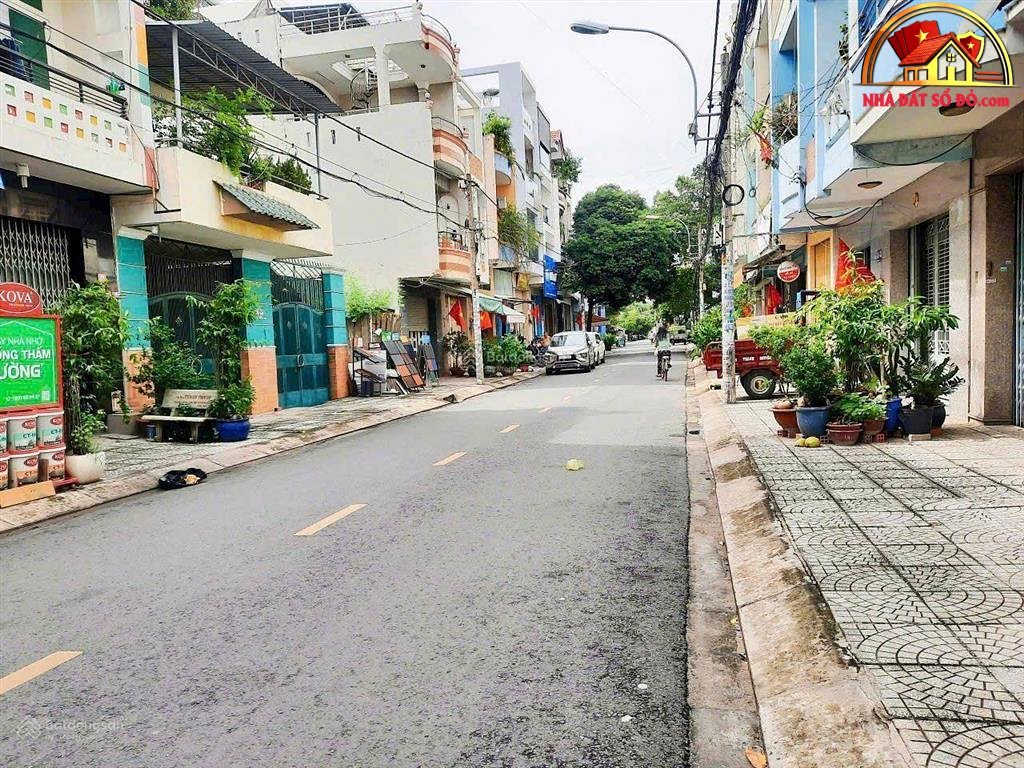Bán nhà đất Đường Hòa Bình – Phường cũ – Quận 11 – Phường mới – Thành phố Hồ Chí Minh – Diện tích 100m2 – Giá 10.6 tỷ