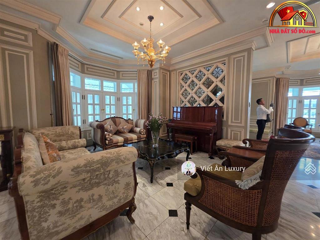 Bán nhà đất Đường Nguyễn Hữu Cảnh – Phường cũ Không xác định – Phường mới Không xác định – Thành phố Hồ Chí Minh – Diện tích 357 m2 – Giá 300 tỷ