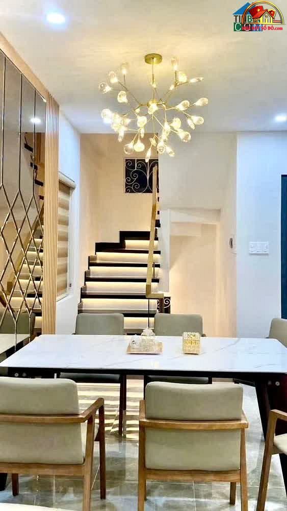 Bán nhà đất Đường Cách Mạng Tháng Tám – Phường cũ Không xác định – Quận 10 – Phường mới Không xác định – Thành phố Hồ Chí Minh 54 m² 11.5 tỷ