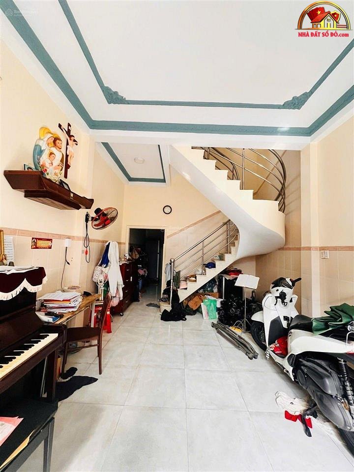 Nhà thổ cư đẹp giá 7.5 tỷ 54m2 Đường Lạc Long Quân – Phường cũ Không xác định – Phường mới Không xác định – Thành phố Hồ Chí Minh