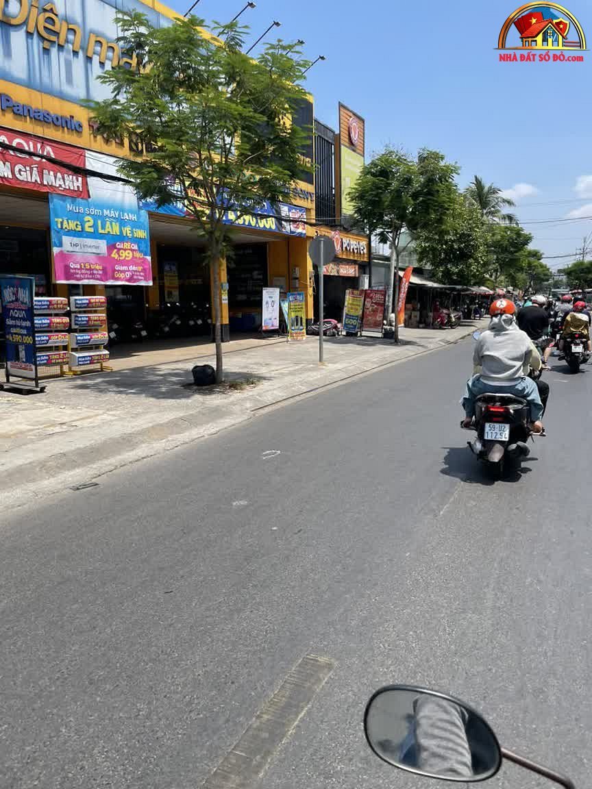 Bán nhà đất Đường Nguyễn Văn Quá – Phường cũ Đông Hưng Thuận Quận 12 – Phường mới Không xác định – Thành phố Hồ Chí Minh diện tích 983 m² giá 76 tỷ