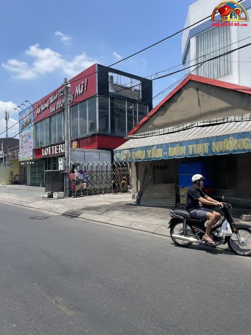 Bán nhà đất Đường Nguyễn Văn Quá – Phường cũ Đông Hưng Thuận Quận 12 – Phường mới Không xác định – Thành phố Hồ Chí Minh diện tích 983 m² giá 76 tỷ
