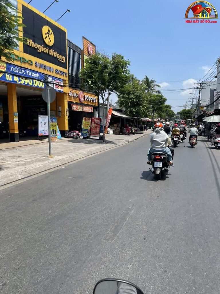Bán nhà đất Đường Nguyễn Văn Quá – Phường cũ Đông Hưng Thuận Quận 12 – Phường mới Không xác định – Thành phố Hồ Chí Minh diện tích 983 m² giá 76 tỷ