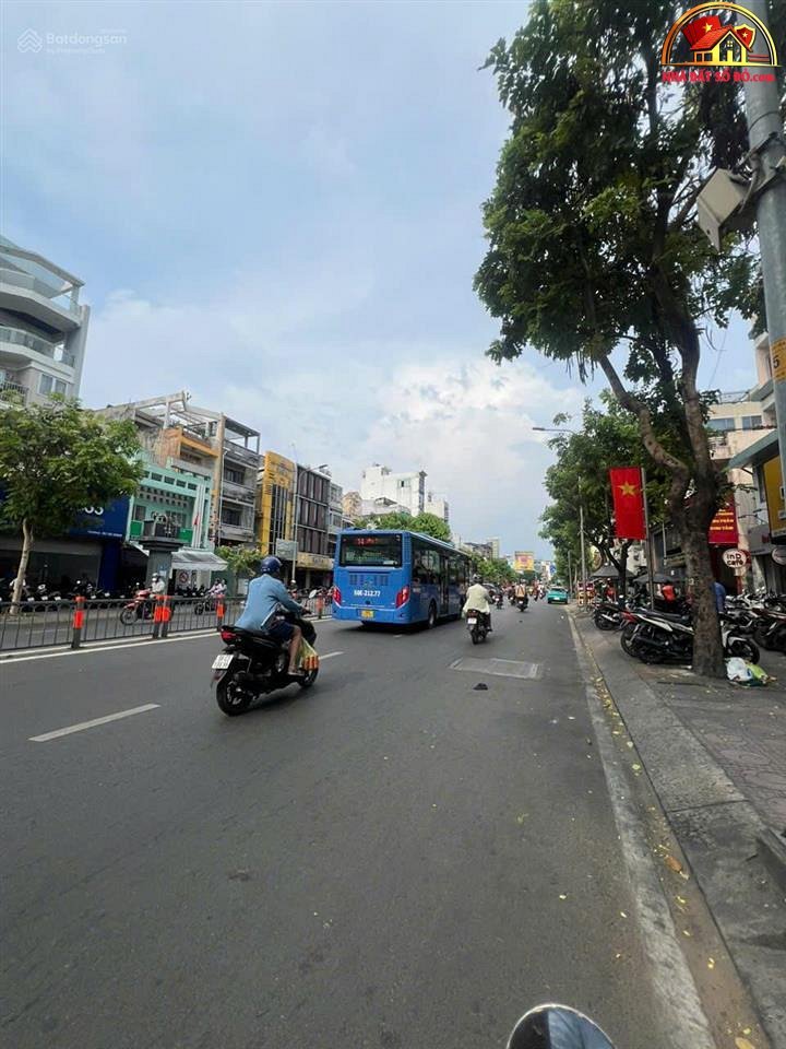 Bán nhà đất Đường Lý Thái Tổ – Phường cũ Không xác định – Quận 10 – Phường mới Không xác định – Thành phố Hồ Chí Minh – Diện tích 120 m2 – Giá 47.5 tỷ