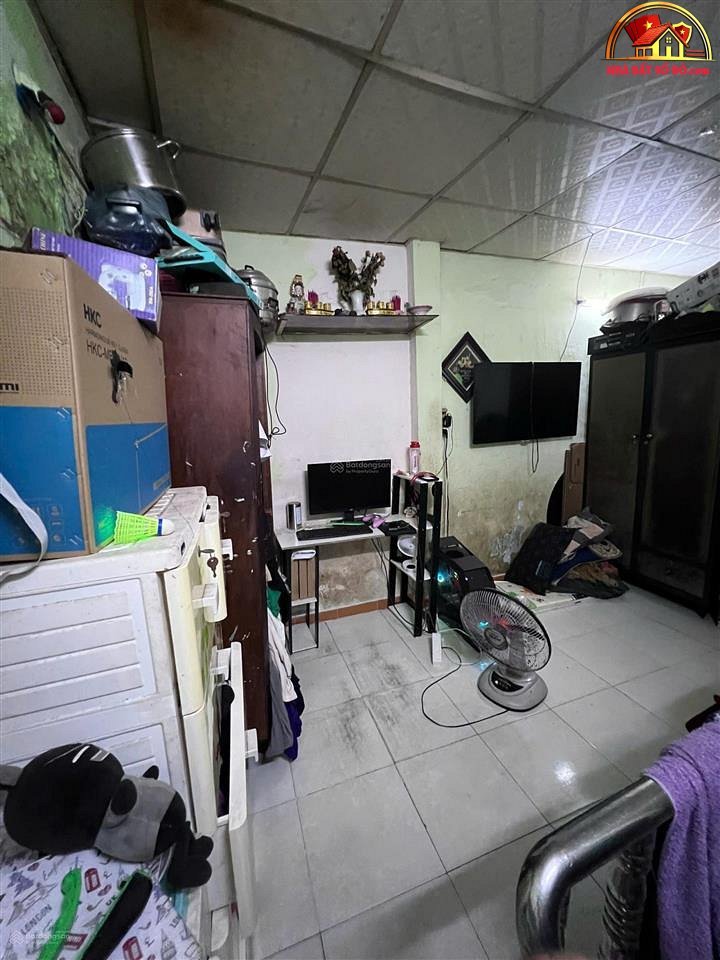 Bán nhà đất Đường Bà Hom – Phường cũ 13 Quận 6 – Phường mới 13 – Thành phố Hồ Chí Minh diện tích 18 m2 giá 2.35 tỷ