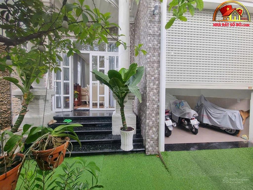 Bán nhà đất Đường Gò Cẩm Đệm – Phường cũ 10 Quận Tân Bình – Phường mới 10 – Thành phố Hồ Chí Minh diện tích 183 m2 giá 33500000000