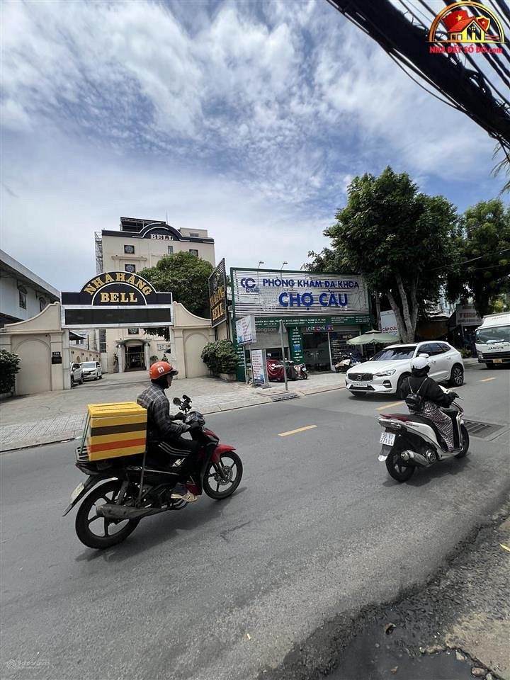 Nhà 4 tầng kiên cố Đường Nguyễn Văn Quá – Phường cũ Đông Hưng Thuận Quận 12 – Phường mới Đông Hưng Thuận – Thành phố Hồ Chí Minh diện tích 113 m² giá 6.85 tỷ