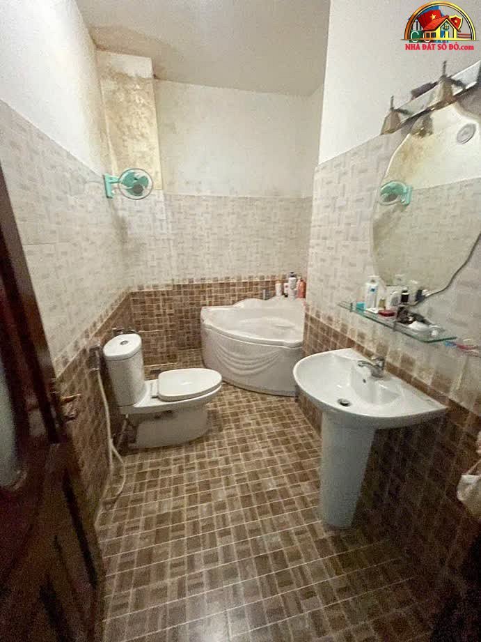 Bán nhà đất Đường Lê Đình Thám – Phường cũ T… – Bán nhà trong ngõ, hẻm Quận Tân Phú – TP Hồ Chí Minh giá 10 – 15 tỷ